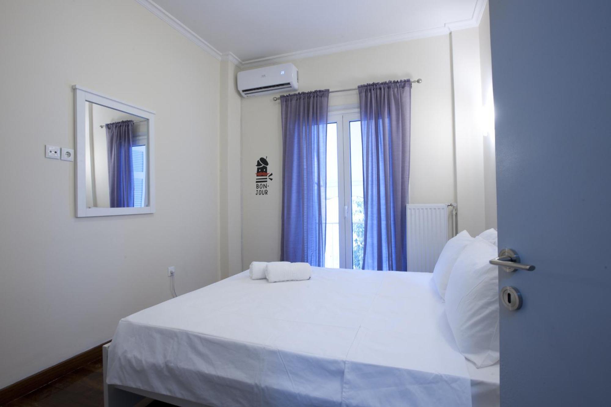 Comfortable Apartment At The Foot Of The Odeon Of Herodes Atticus أثينا المظهر الخارجي الصورة